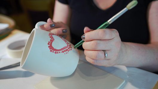 pottery-painting-mug-at-home