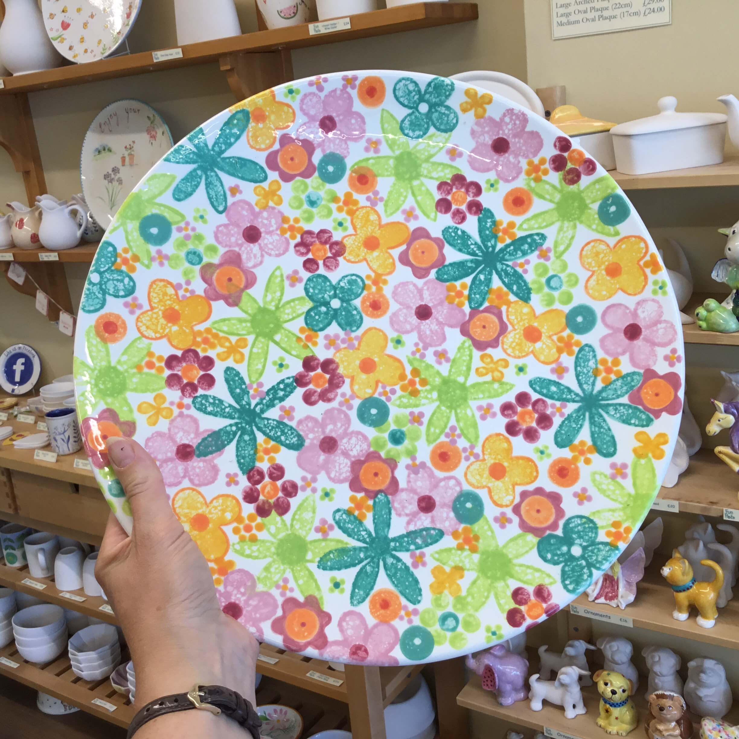 Coupe Charger Plate - floral