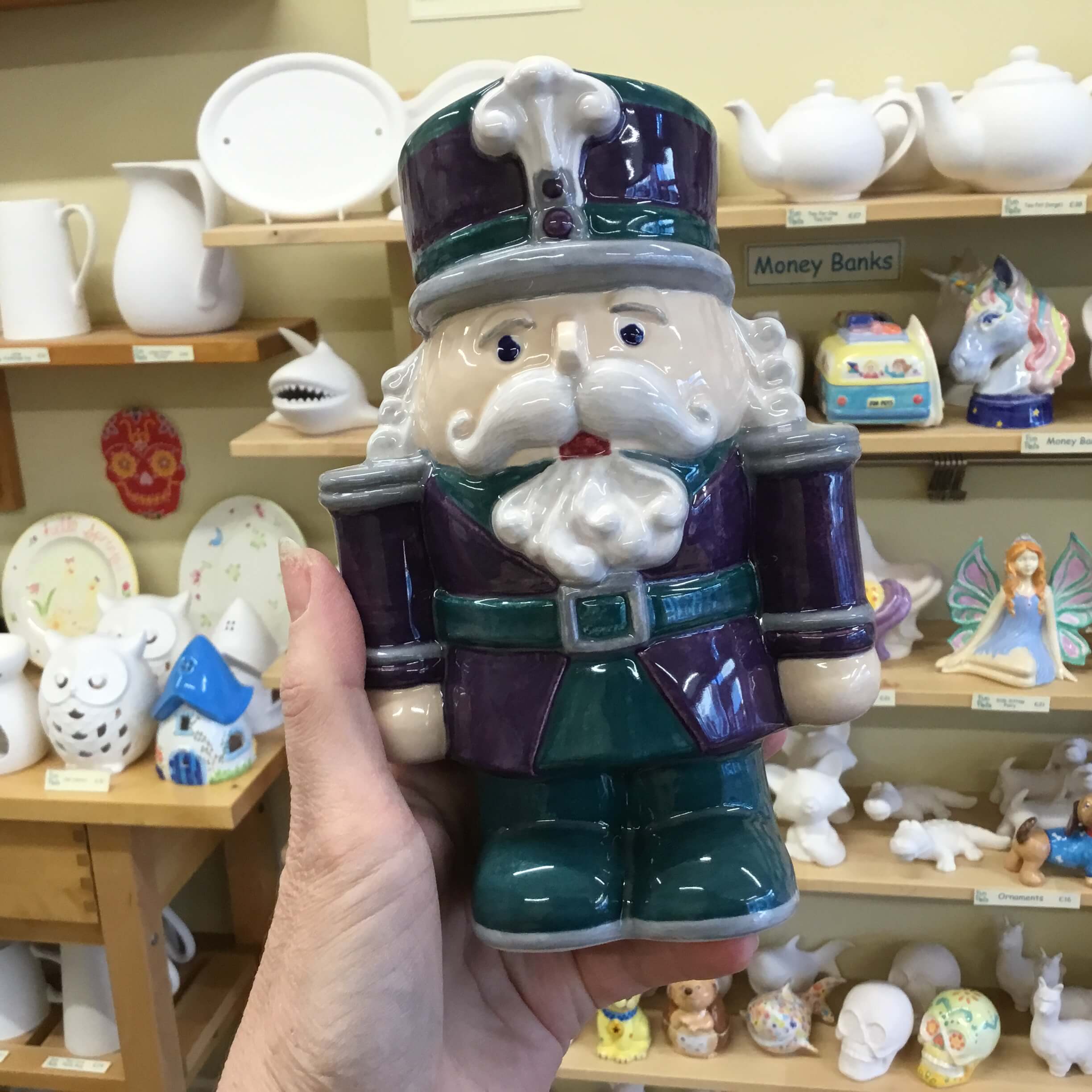Nutcracker (18.4cm H x 12cm)