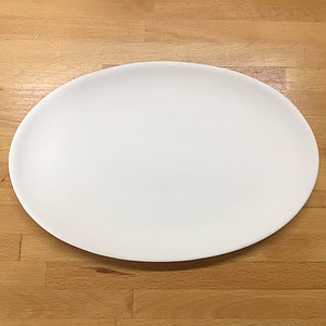 Oval Coupe Plate (24.5 x 16.5cm)