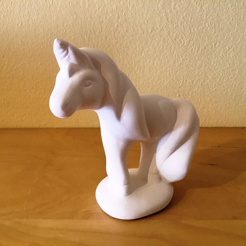 Collectible Unicorn (10.8cm H)